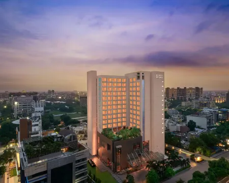 Hyatt Regency Lucknow Hotels in Lucknow