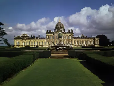 Plumpton Court