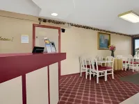 Travelodge by Wyndham Richmond IN Hotels in Richmond