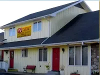 Homestead Motel Hotels in Scott Township