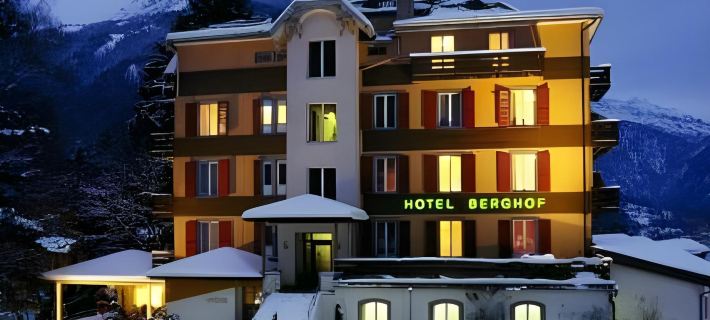 Hotel Berghof Amaranth Отели в г. Интерлакен