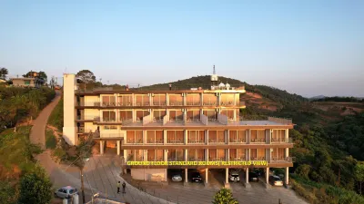 The Cliff Edge Coorg Hotels in Mekeri