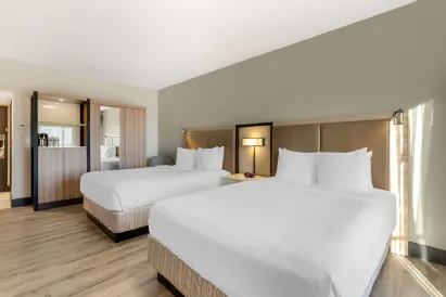 Best Western Plus Atlanta Airport-East