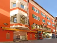 Alpine City Living by we Rent, Summercard Included