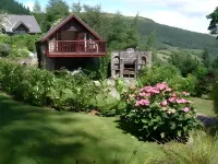 Horseshoe Pass Holiday Lets Hotels near Berwyn Llangollen Railway Station
