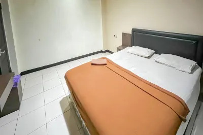 RedDoorz near Taman Kamboja Banjarmasin Hotel di Banjarmasin