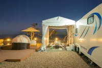 Pohang Pool Beach Caravan