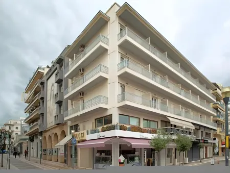 Leto Boutique Hotel Agrinio Отели в г. Агринион
