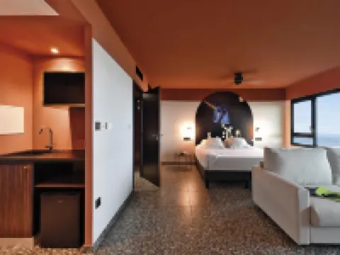 Dina Morgabine Saint Denis Hotels in Saint-Denis