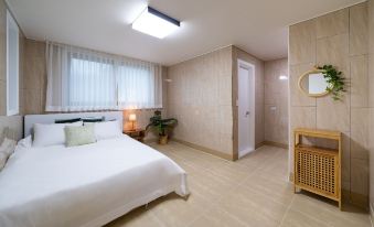 Gapyeong Refresh Pension (Spa, Private House)