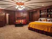 Red Mountain Manor Vineyard and Guesthouse