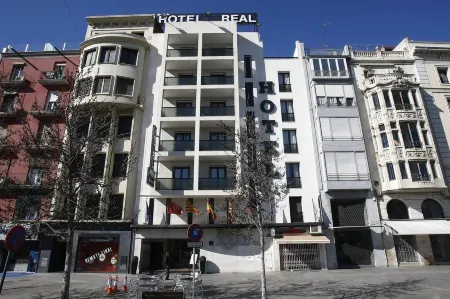 Hotel Real