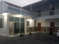 Homestay Suyoso Hotels in Mayangan