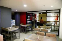 Travelbee Fuente Inn