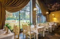 Festivalniy Hotel Hotels near Church of Saint Virgin Mary, Rakaŭ