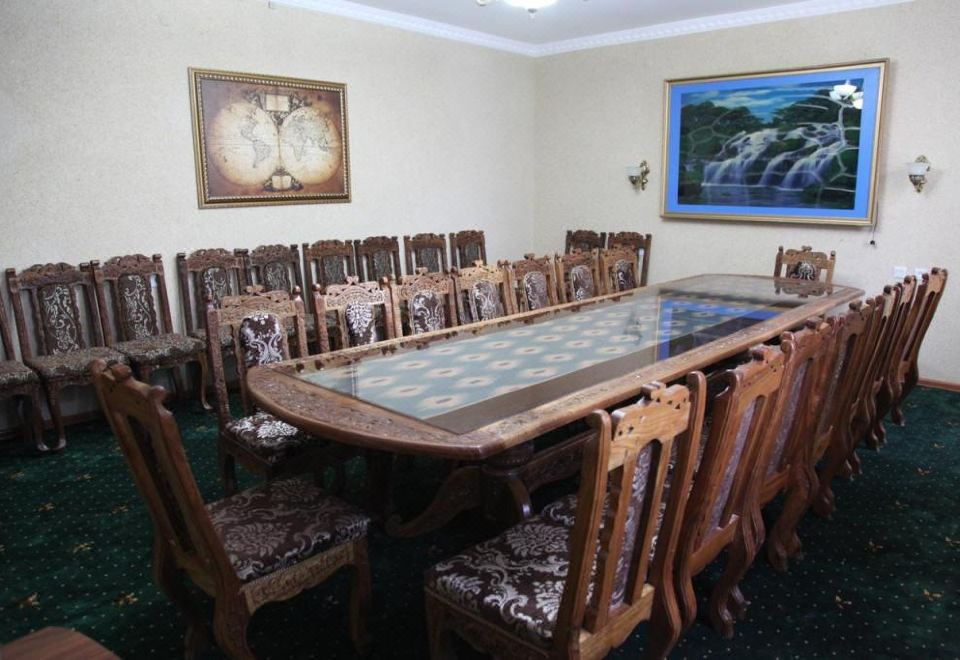 키블라 토자보그