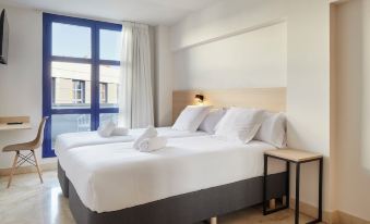 Iraipe Logroño Hotel