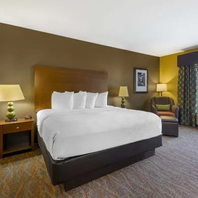 圖珀洛貝斯特韋斯特優質套房酒店 鄰近埃爾維斯·普雷斯利出生地的酒店