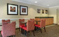 Extended Stay America Suites - Detroit - Novi - Orchard Hill Place - breakfast