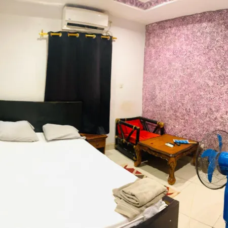 Beautiful furnished luxury room - ACI 2000 Hamdallaye