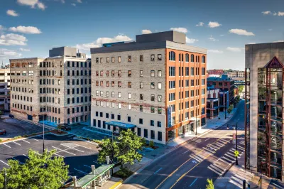 AC Hotel Grand Rapids Downtown Các khách sạn gần Department of Computer Science