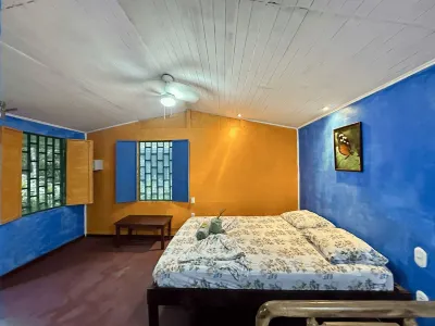 Chosa Manglar Suites Hotels in Puerto Jiménez