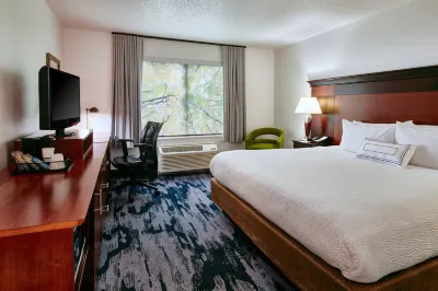 Fairfield Inn & Suites Detroit Livonia Hotels in Northville Charter Township