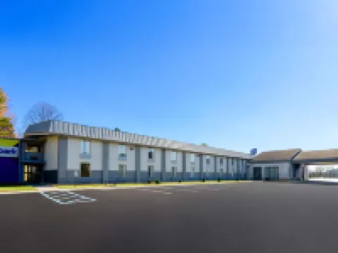 Spark by Hilton Daleville Roanoke North Hotels in Botetourt County