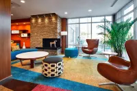 Fairfield Inn & Suites Alexandria - parking