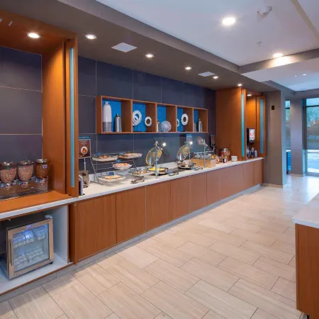 SpringHill Suites Newark Downtown