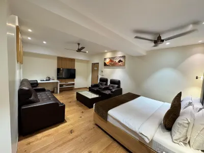 Hotel Touchwood