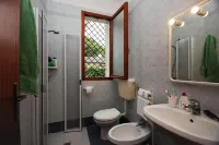 Vibrant Apartment with Garden in Lignano Sabbiadoro