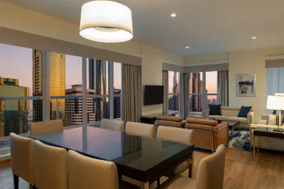 Four Points by Sheraton Sheikh Zayed Road Hotels near DIFC