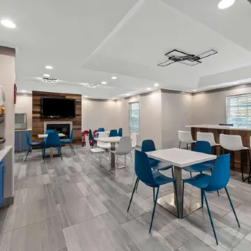 Howard Johnson by Wyndham Jackson