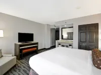 Embassy Suites by Hilton Charlotte Hotels near Revolution Park