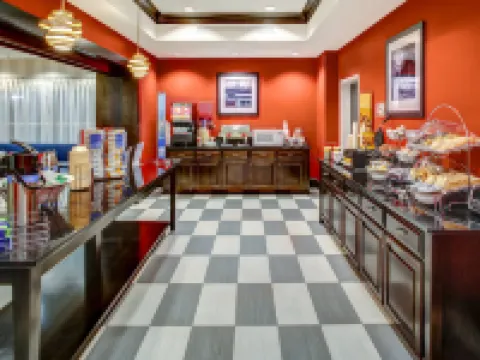 Hampton Inn Thomson Hotels in Thomson