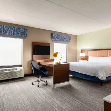 Hampton Inn & Suites Frederick-Fort Detrick