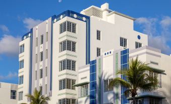 The Gabriel Miami South Beach, Curio Collection by Hilton