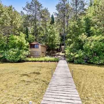 Crosslake Getaway! Pristine Sandy Beach on Trout