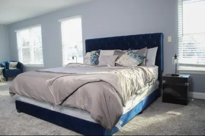 Modern Home in Trendy Neighborhood 40 from Downtown Chicago Hotels near Life Church Joliet