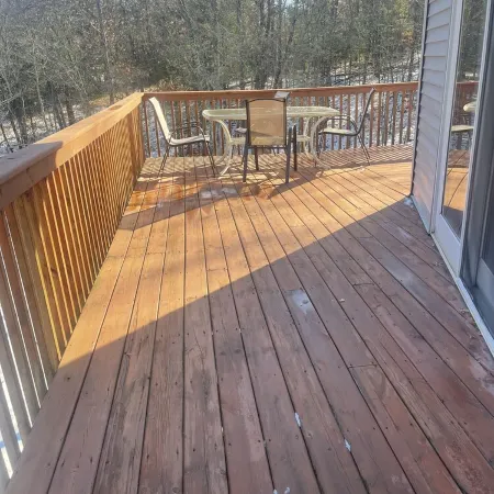 Newer, 4 Bdrm 2 Bathroom Lake Home 5 Minutes from Everything in Danbury Wi