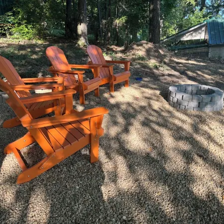 Beautiful 2 bedroom cabin with amazing lake views