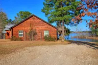 Indian Creek Villa-South Toledo Bend, TX Lakefront