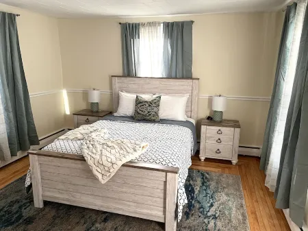 3B apt Downtown Ipswich