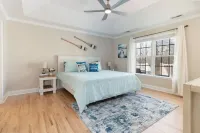 Lakefront Retreat on Lake Norman