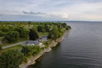 Lakehouse at Pillar Point on Lake Ontario, a relaxing home with stunning sunsets