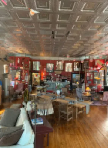 The Pythian Building Penthouse Apt. is centrally located on the city square. 林肯縣酒店