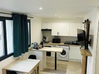 Charming downtown studio Hotels in Ceret