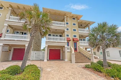 Beach Front- HEATED Inground Pool-Hot Tub-Arcade Games-New Interior Decor Hotels near Daniels Shells