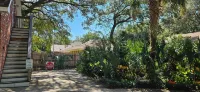 Sylvia's Suite Dreams-kayak and paddleboard free, close to Destin & best beaches Hotels near Baker Mercantile